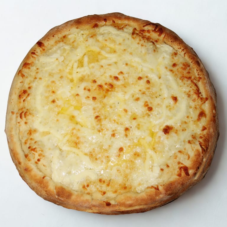Delicious Cheese Pizza Options